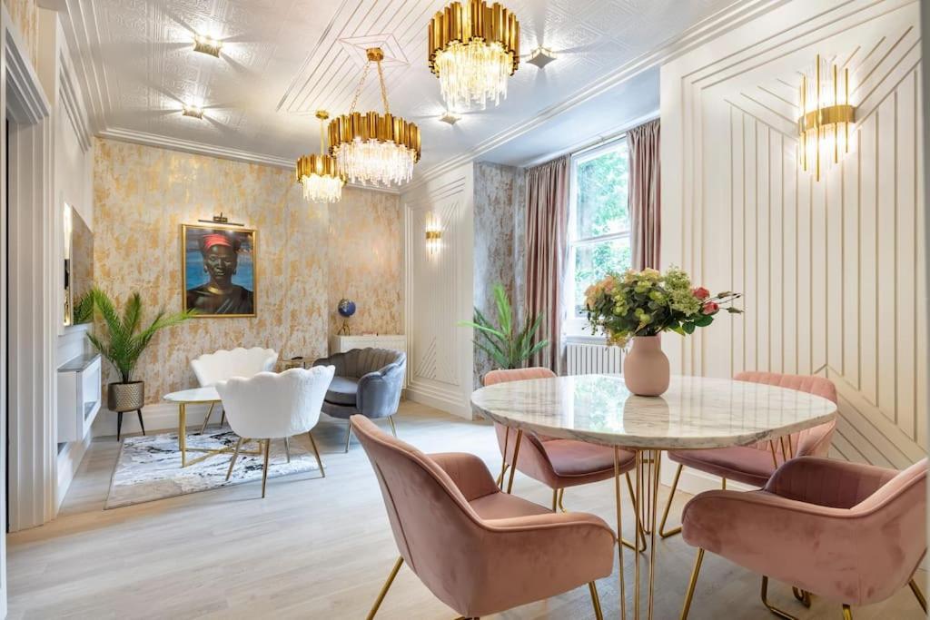 1lsr - High-end Luxury 2 Bed Designer *